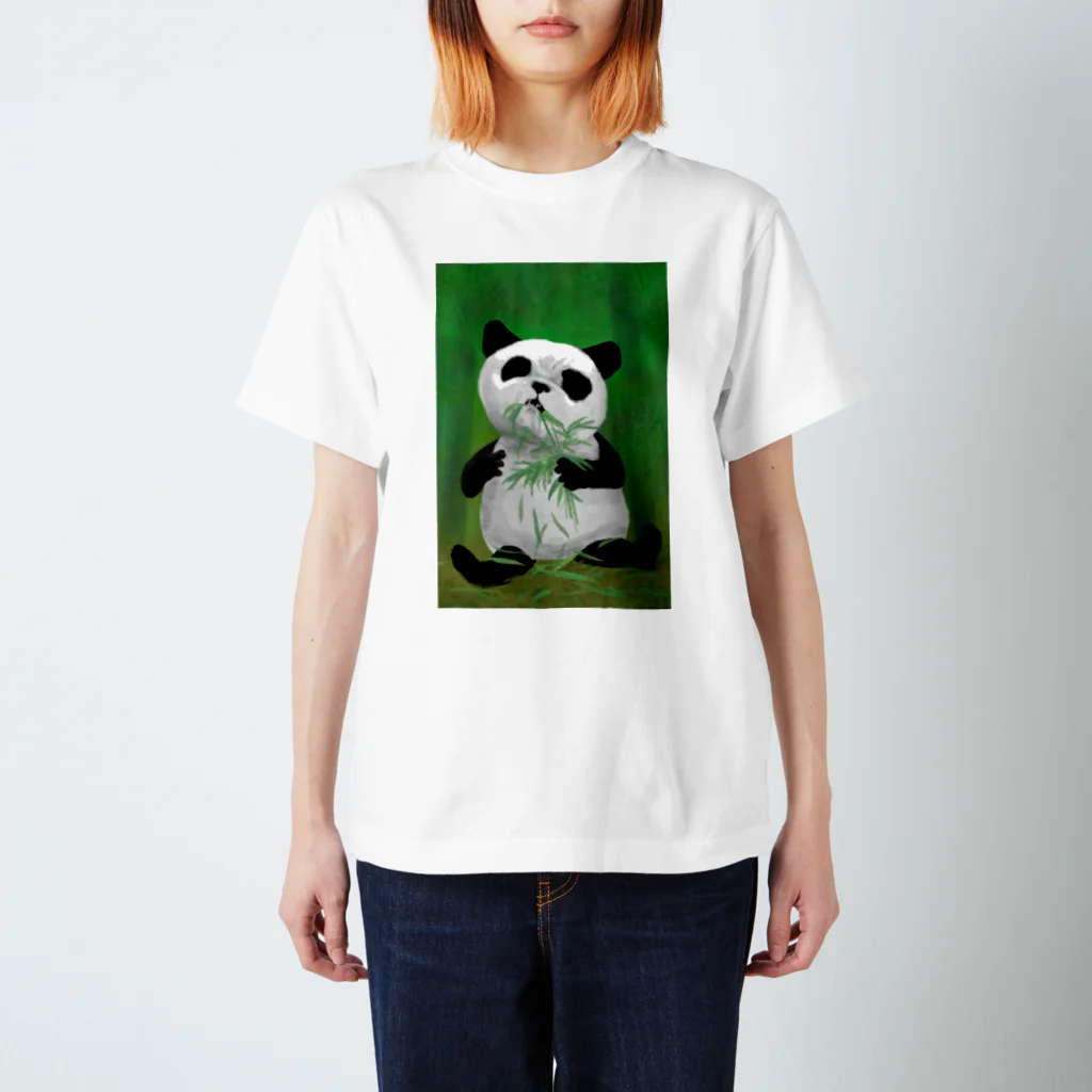 Washiemon and Ai-chan's ShopのPANDA No.4 Regular Fit T-Shirt