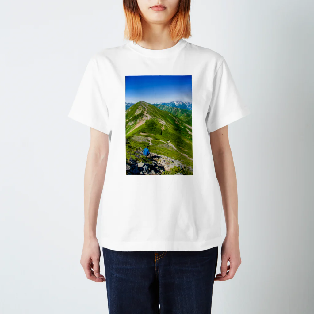 seaの爺ヶ岳　稜線 スタンダードTシャツ