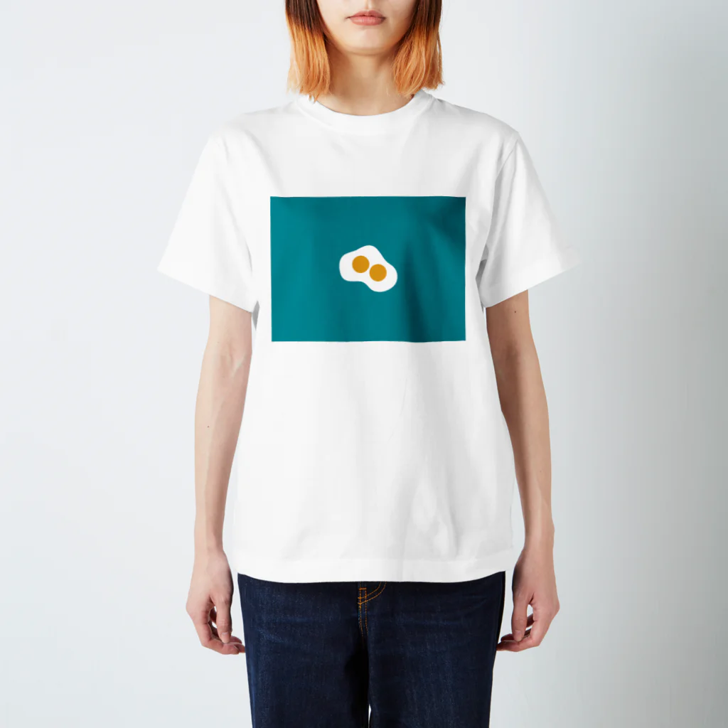 まるくのめだまやき Regular Fit T-Shirt