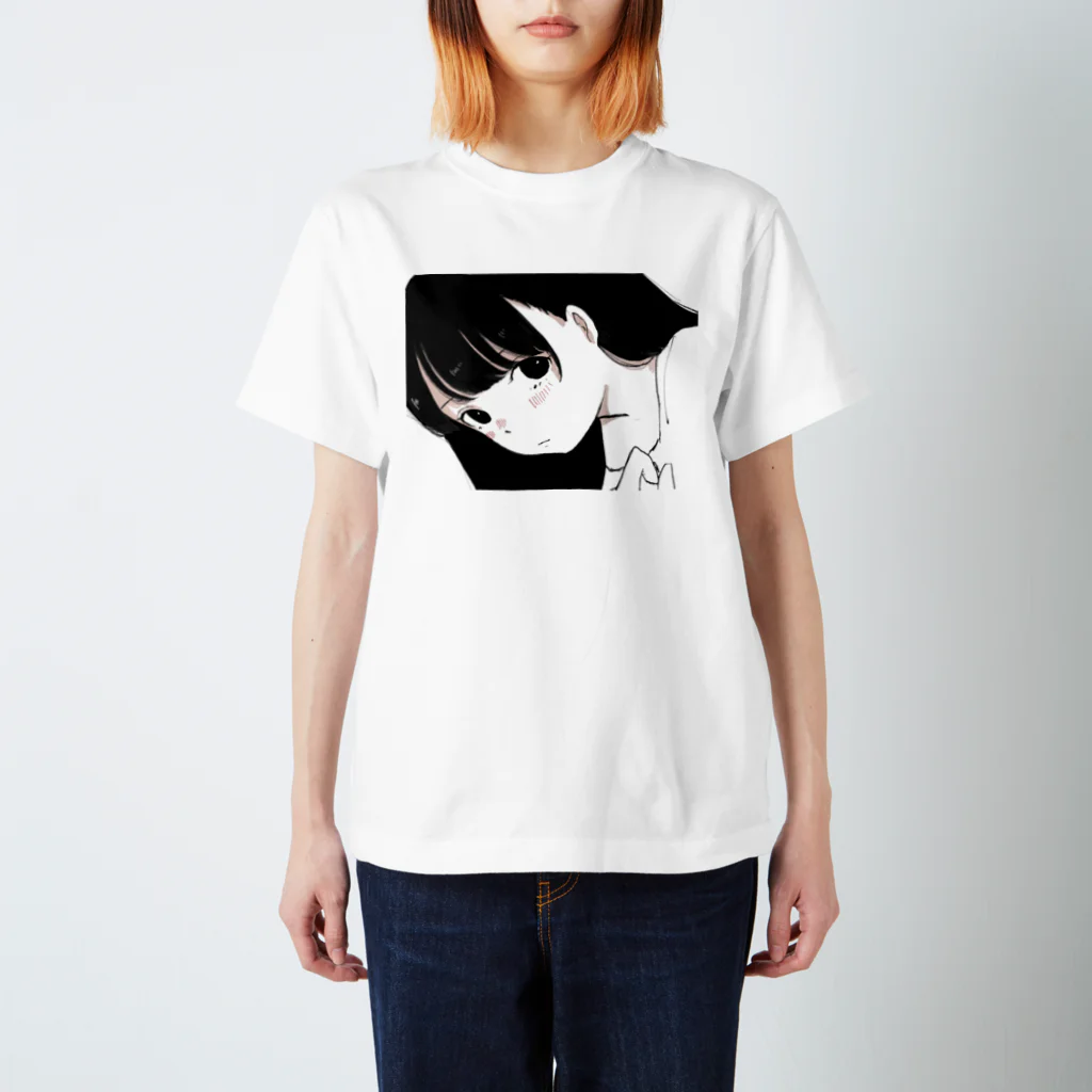 たまごの女の子 Regular Fit T-Shirt