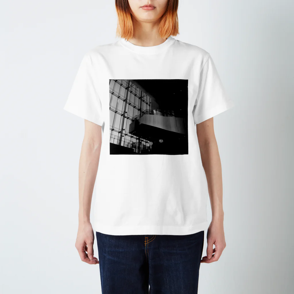 あめちゃん 美容師｜髪を切って写真を撮る人のRolleicordⅢ Tシャツ スタンダードTシャツ