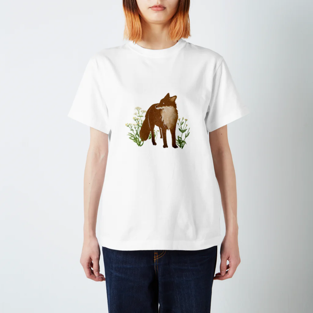 haruのキツネと草花 Regular Fit T-Shirt