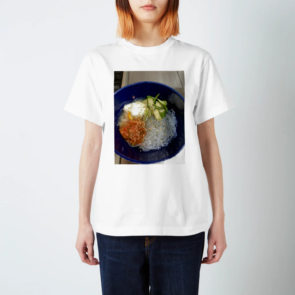 mnyoのしらたき冷麺Tシャツ Regular Fit T-Shirt