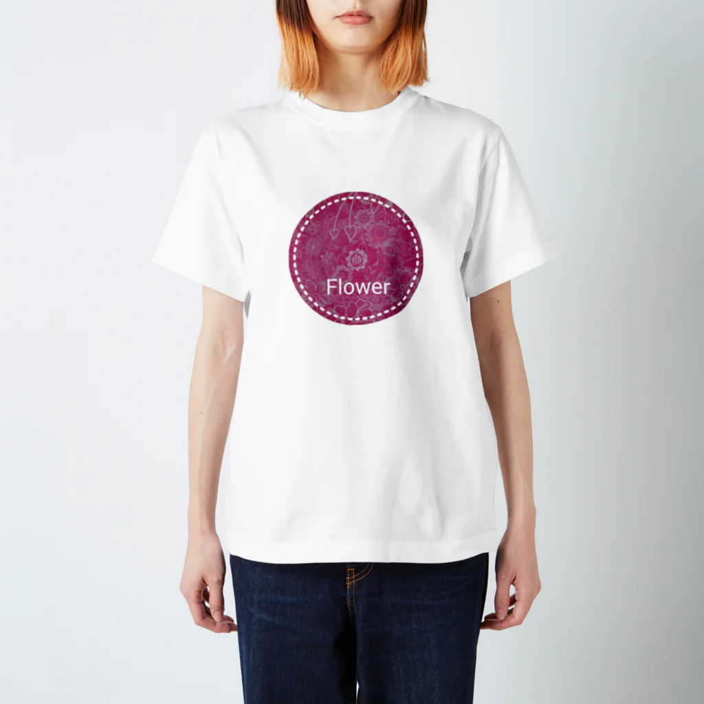 優佳のFlower Regular Fit T-Shirt