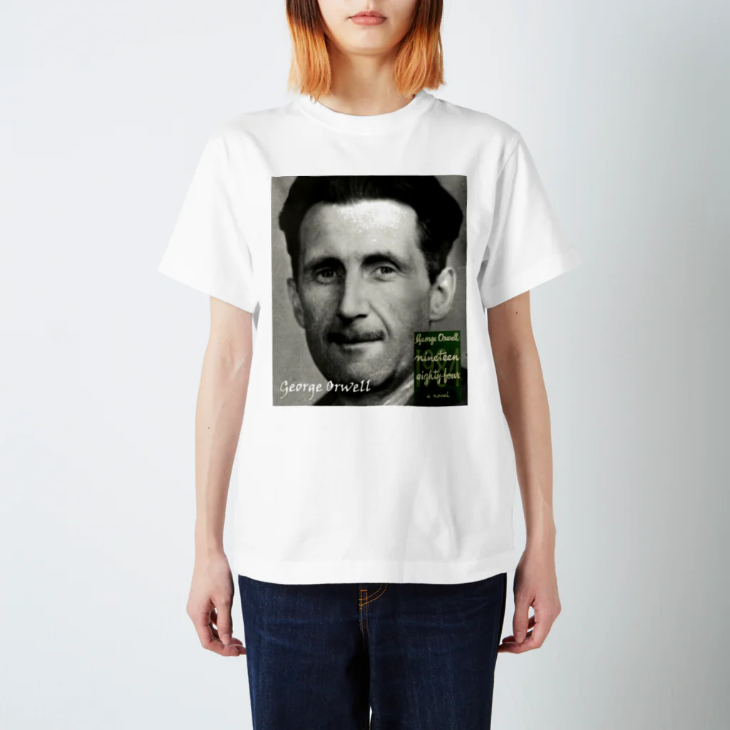 文学デザイン工房（本コミュ読書会公式ショップ）のジョージ・オーウェル_Tシャツ、パーカー Regular Fit T-Shirt