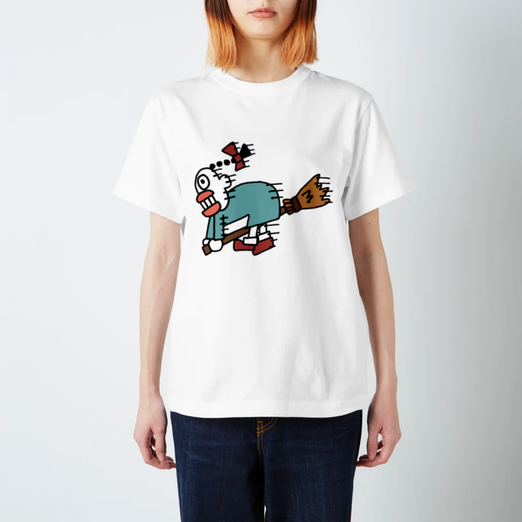 ぴょろりんちょ🐤のほうきでどきゅーん魔女っ子 スタンダードTシャツ