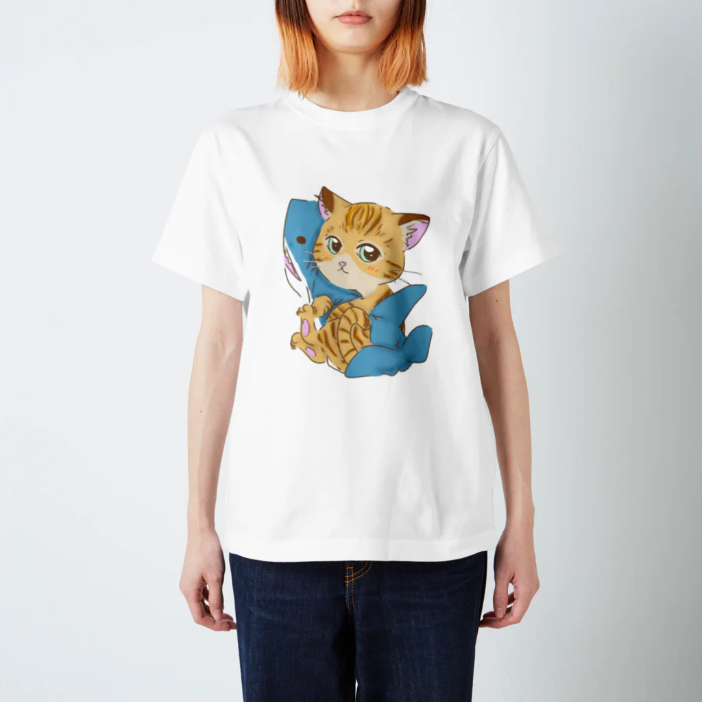 はるる堂のサメ好き猫さん Regular Fit T-Shirt