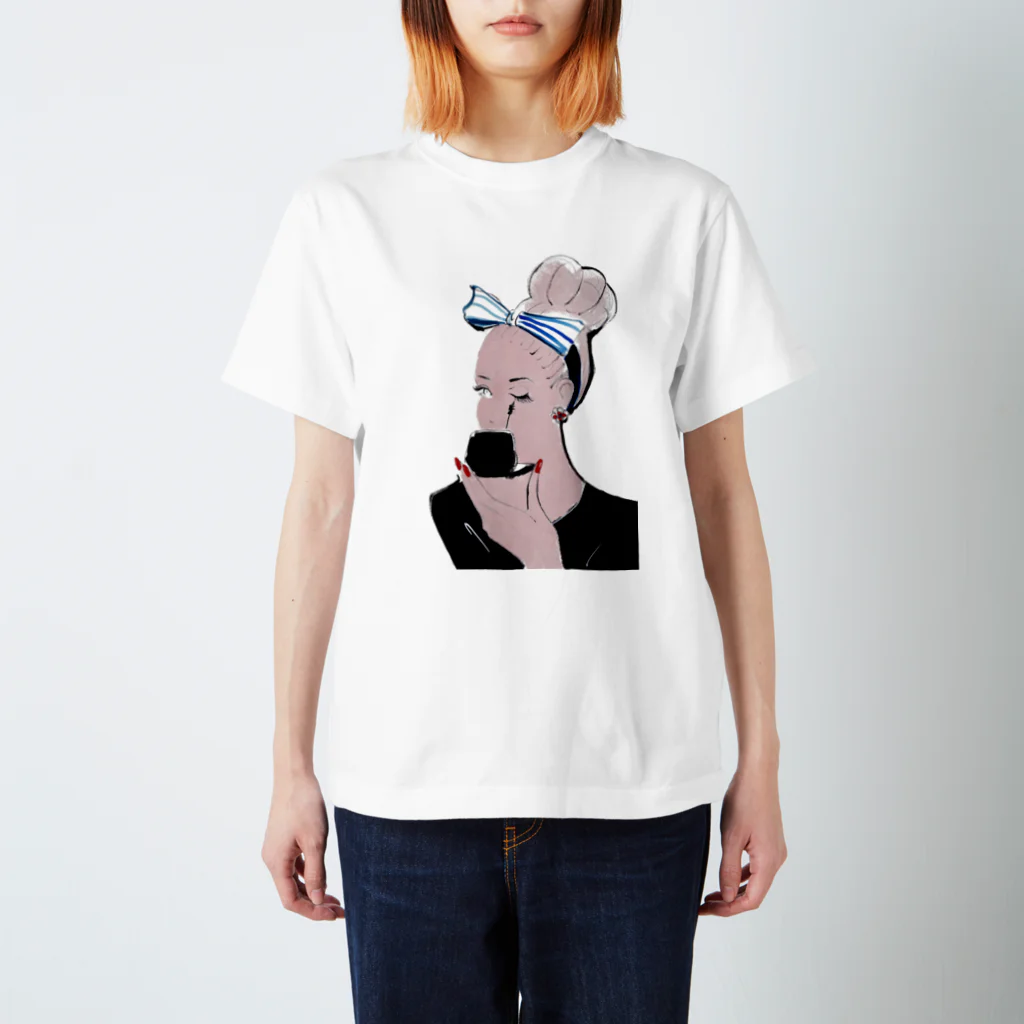 Jojo Yan | A Fashion Illustratorのメイクアップ Regular Fit T-Shirt