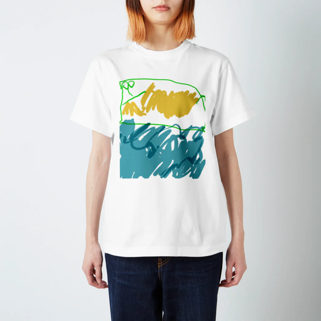 みなみの家のさばがいます Regular Fit T-Shirt