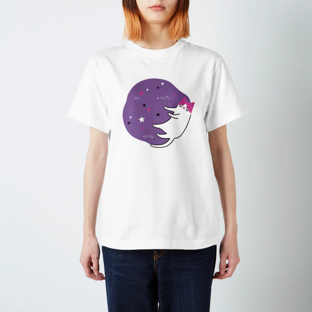 Katie（カチエ）の眠る猫 Regular Fit T-Shirt