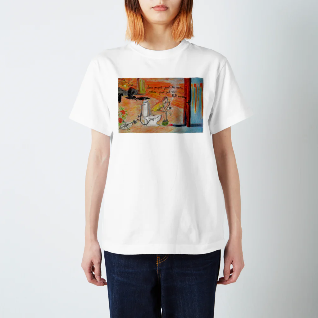 加楽巣のsome people feel the rain, others just get wet. スタンダードTシャツ