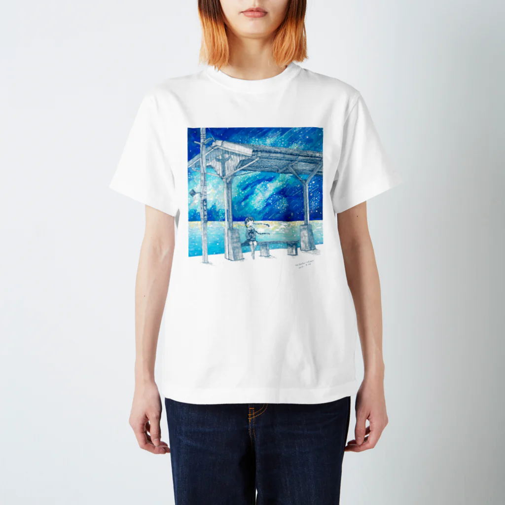 始発ちゃんの星の降る駅 Regular Fit T-Shirt