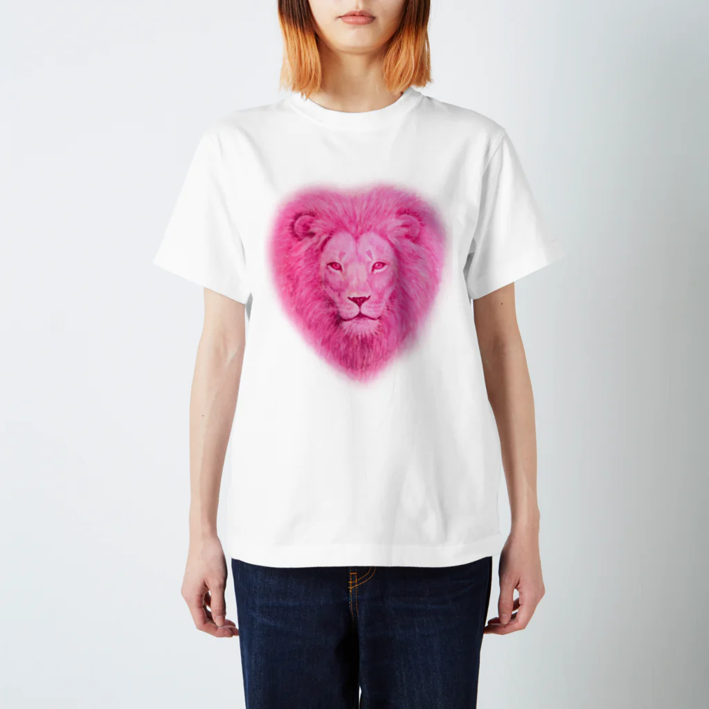 alpacca-creativeのlove_lion_face Regular Fit T-Shirt