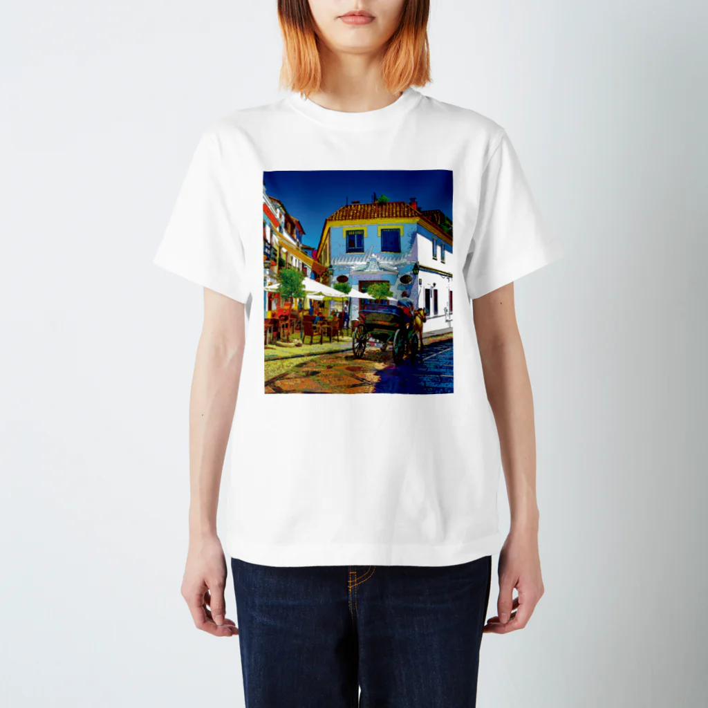 GALLERY misutawoのスペイン コルドバの街角 Regular Fit T-Shirt