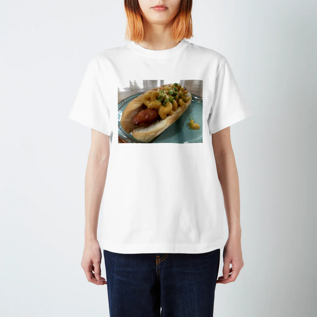 JUNK FOOD VENDORのマッケンチーズホットドッグ スタンダードTシャツ