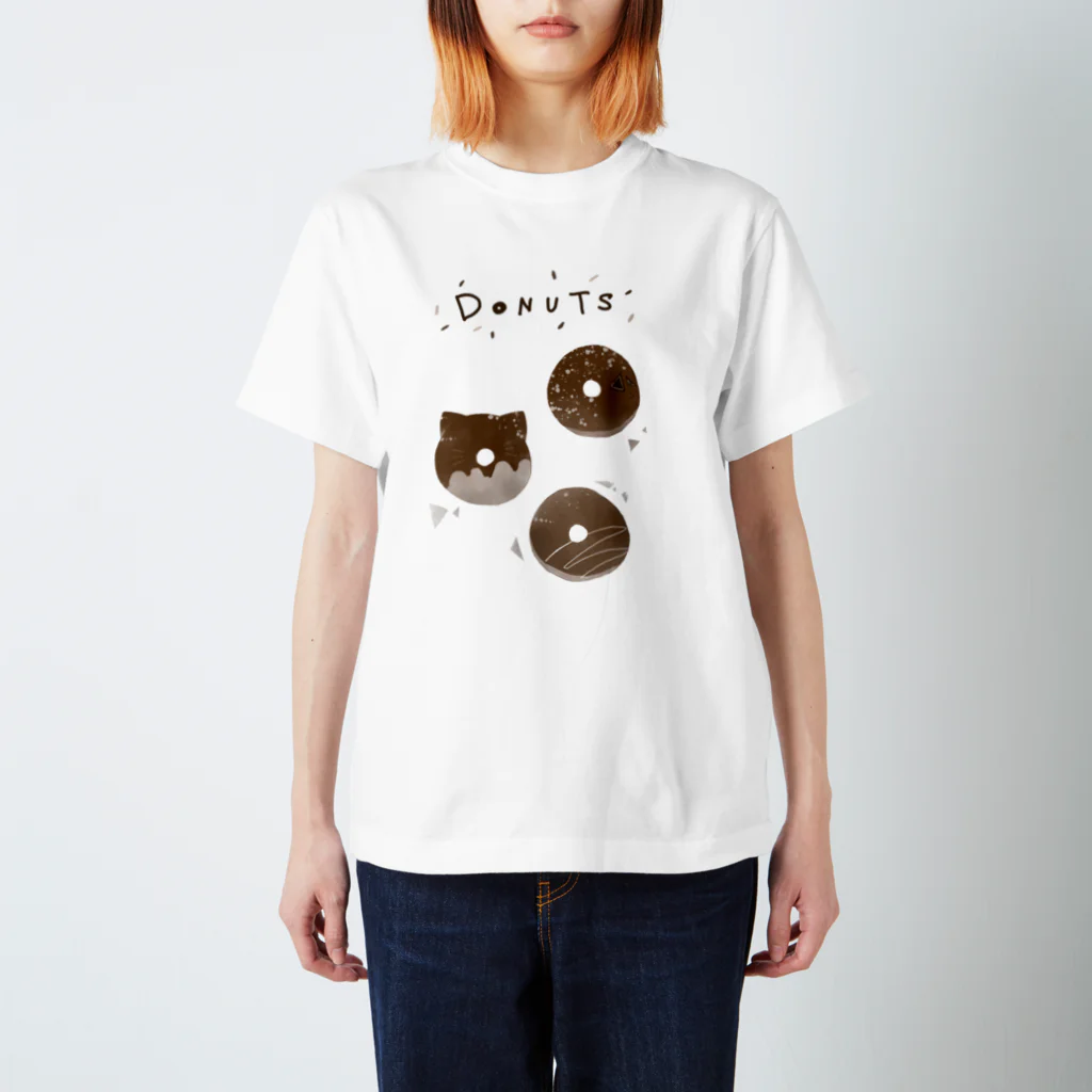コニーズショップのチョコドーナッツ Regular Fit T-Shirt