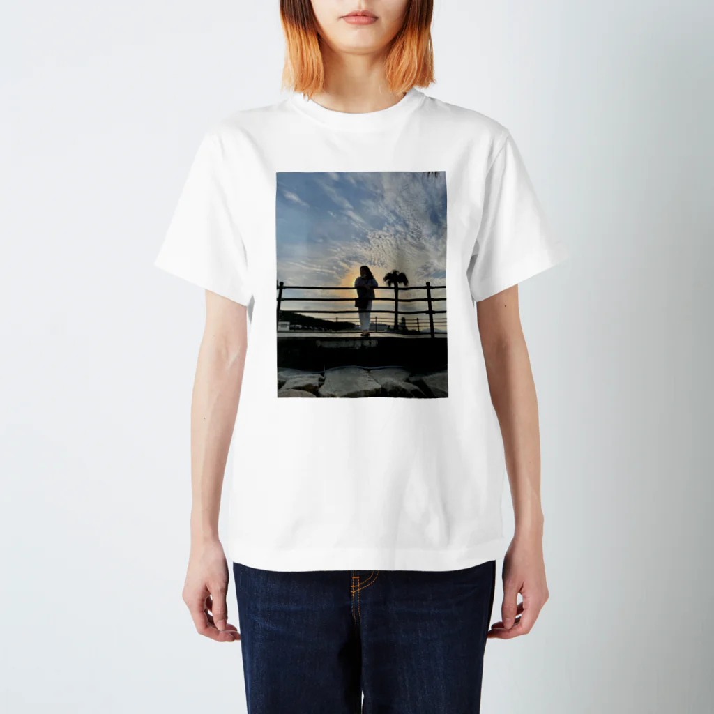 Aityのマリゾンの夕日 Regular Fit T-Shirt