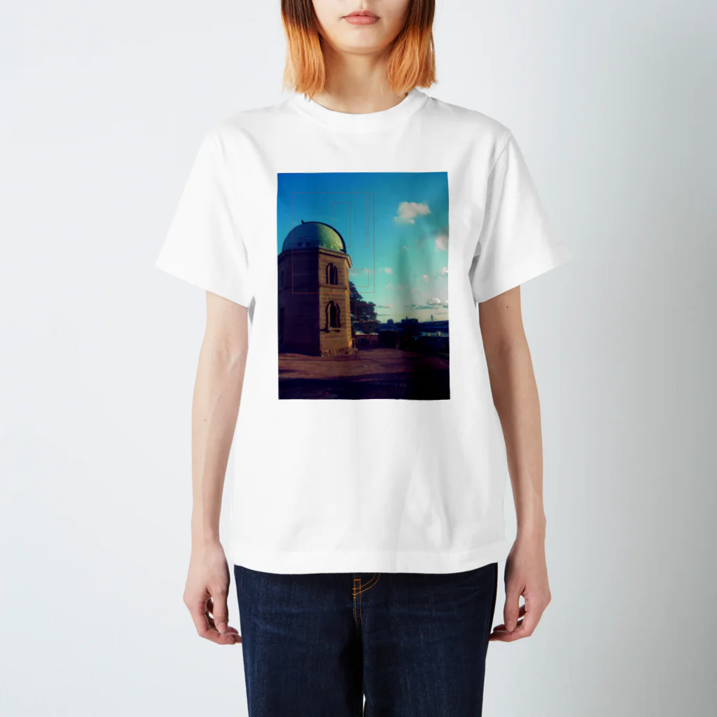 couscousのLighthouse Regular Fit T-Shirt