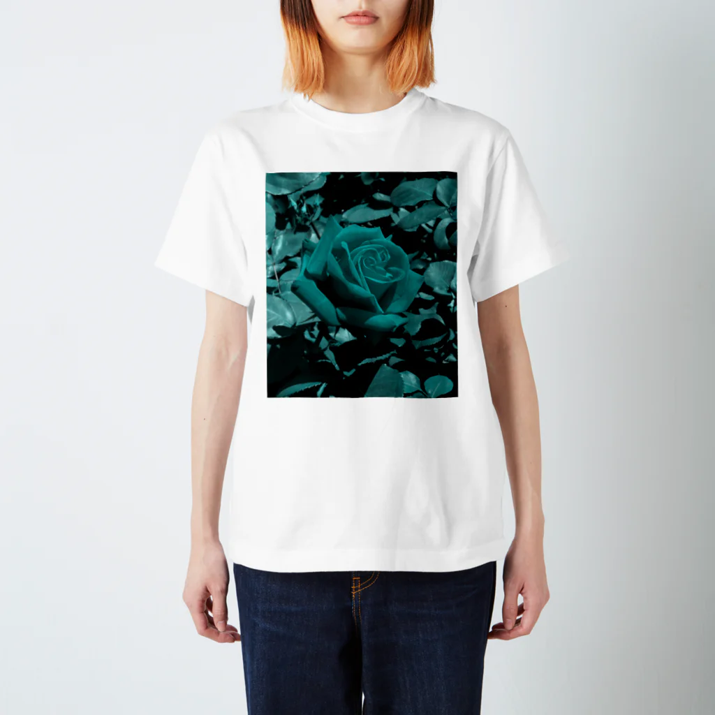 hsh2006のRose(Green) Regular Fit T-Shirt