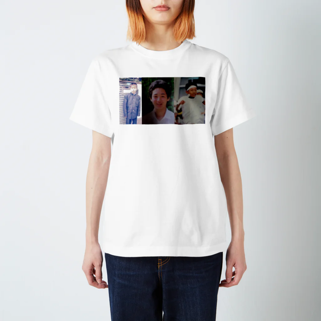 地味ん堂の幼少期 Regular Fit T-Shirt