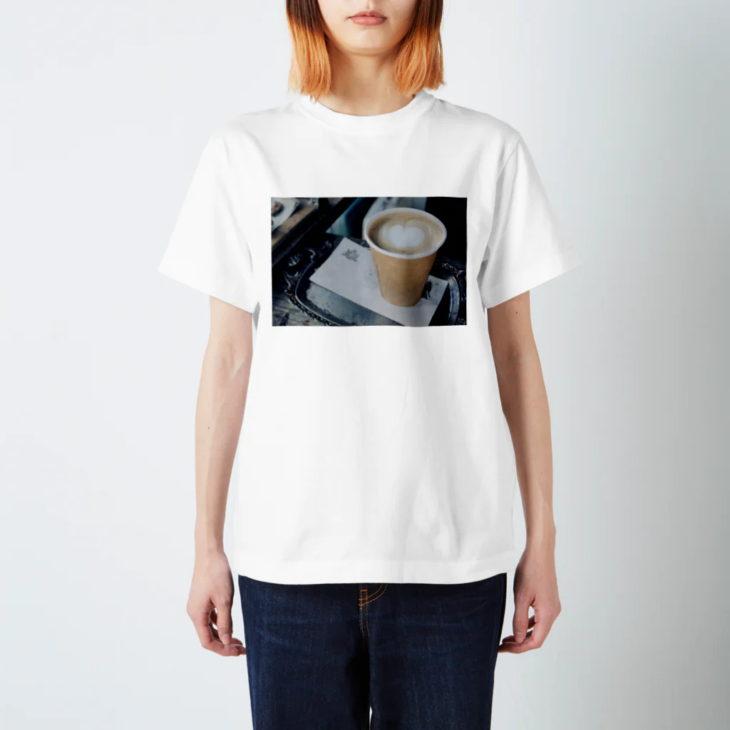 よしえのフォトT・フォトグッズのカフェラテ② スタンダードTシャツ