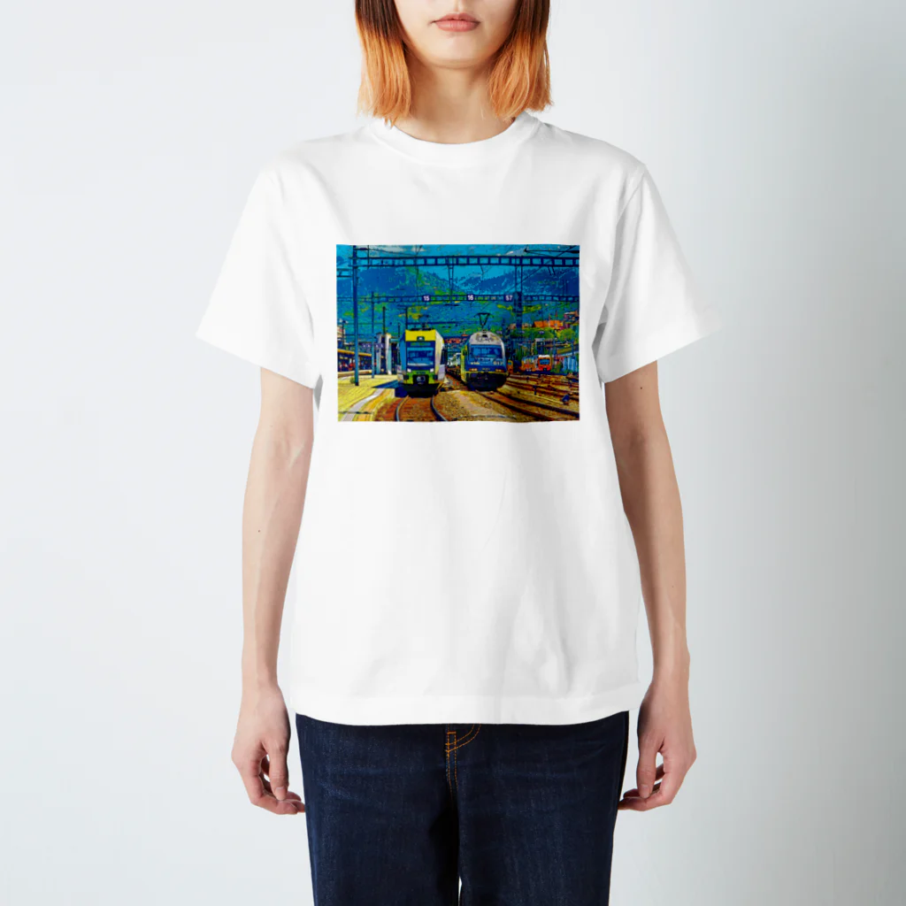 GALLERY misutawoのスイス シュピーツの駅 スタンダードTシャツ