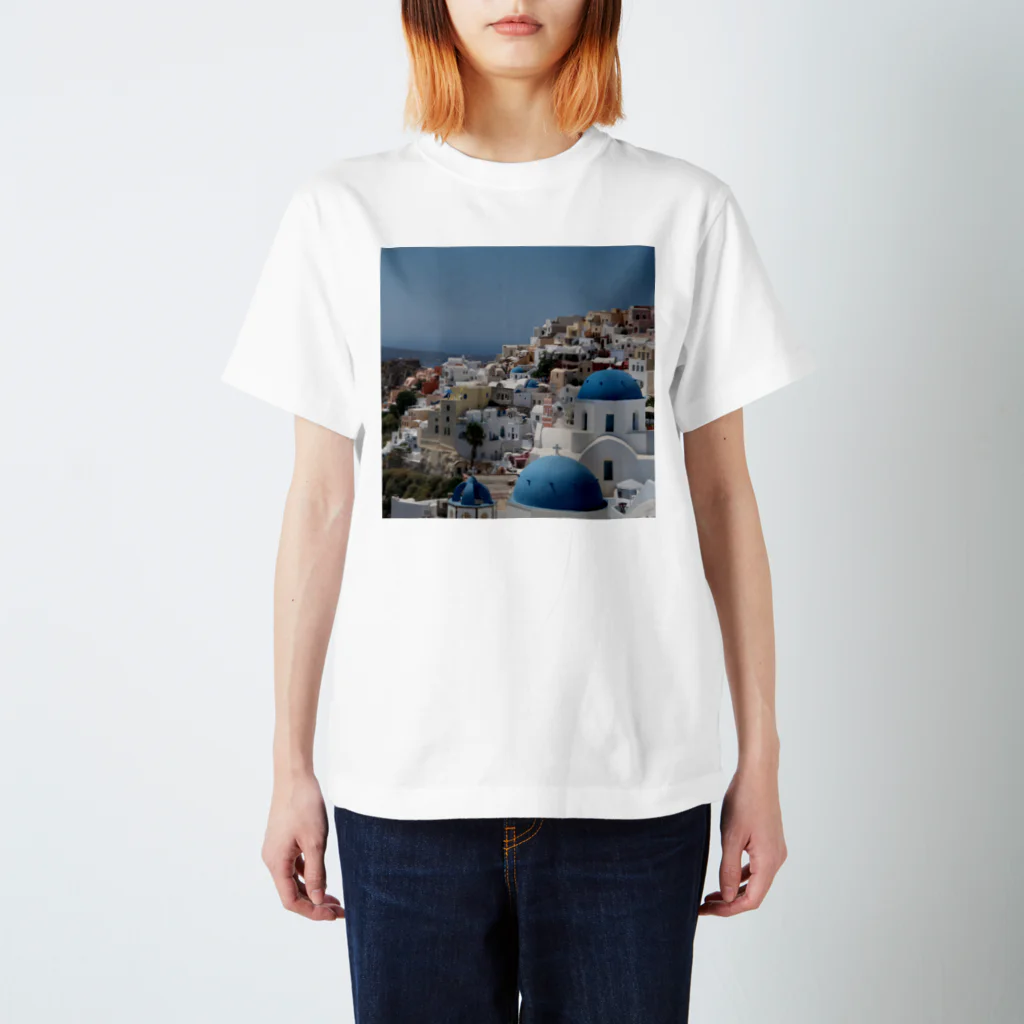 旅好きアルパカの【世界一周旅】ギリシャ　サントリーニ島の景色 スタンダードTシャツ