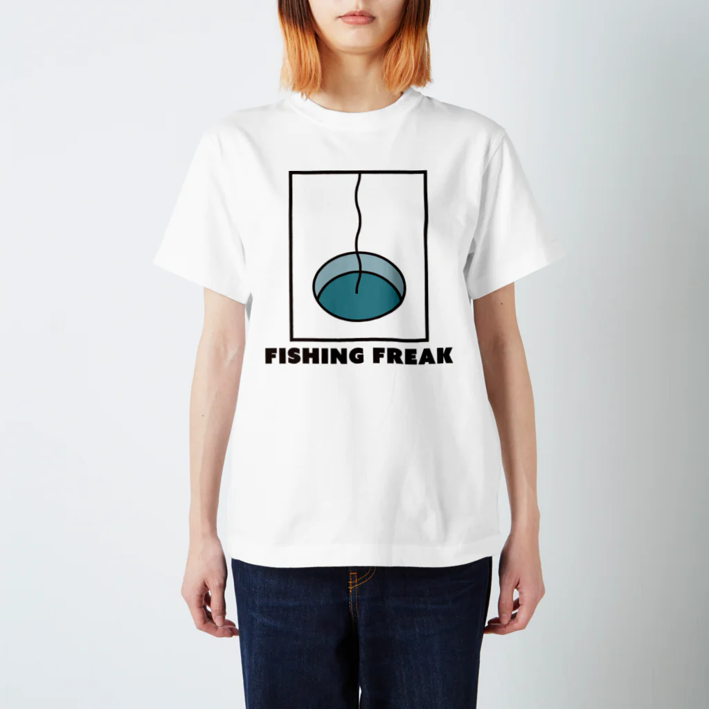 tsuriii(ツリー）のWinter Fishing_wakasagi Regular Fit T-Shirt