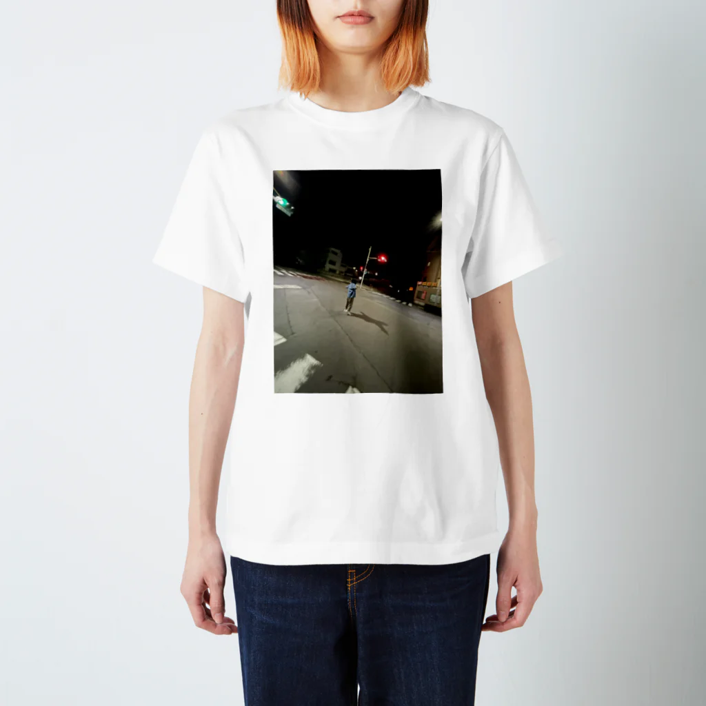 ただの学生のぼっち Regular Fit T-Shirt