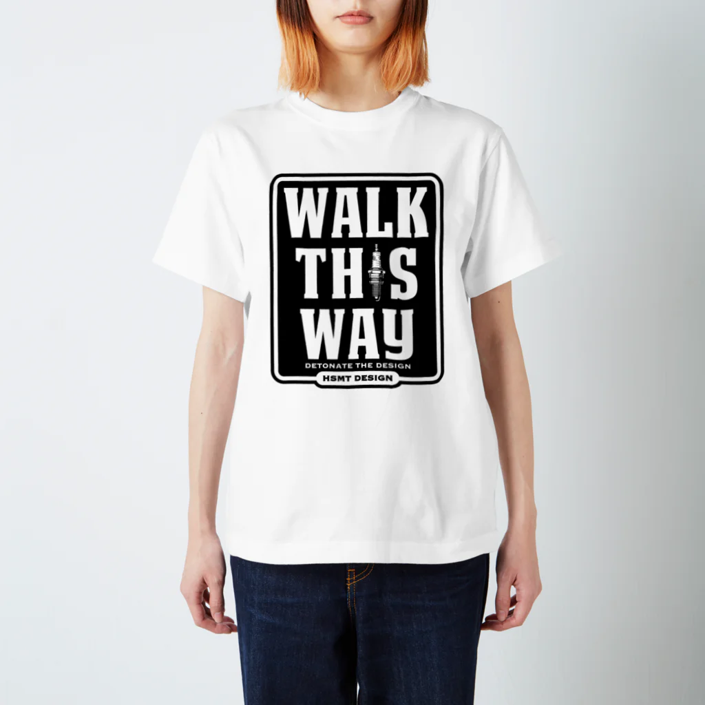 HSMT design@NO SK8iNGのWALK THIS WAY Regular Fit T-Shirt