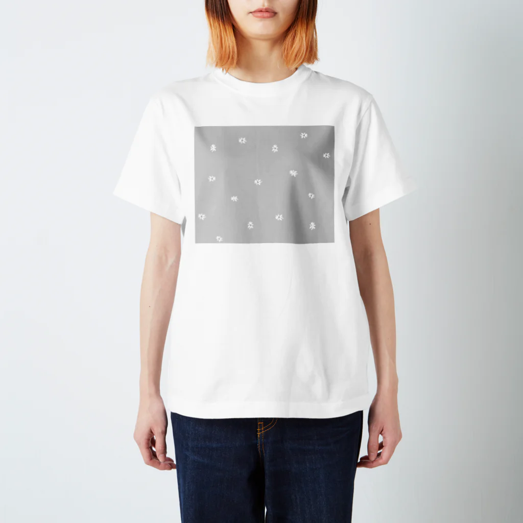 rilybiiのgrayPastel × babygray Regular Fit T-Shirt