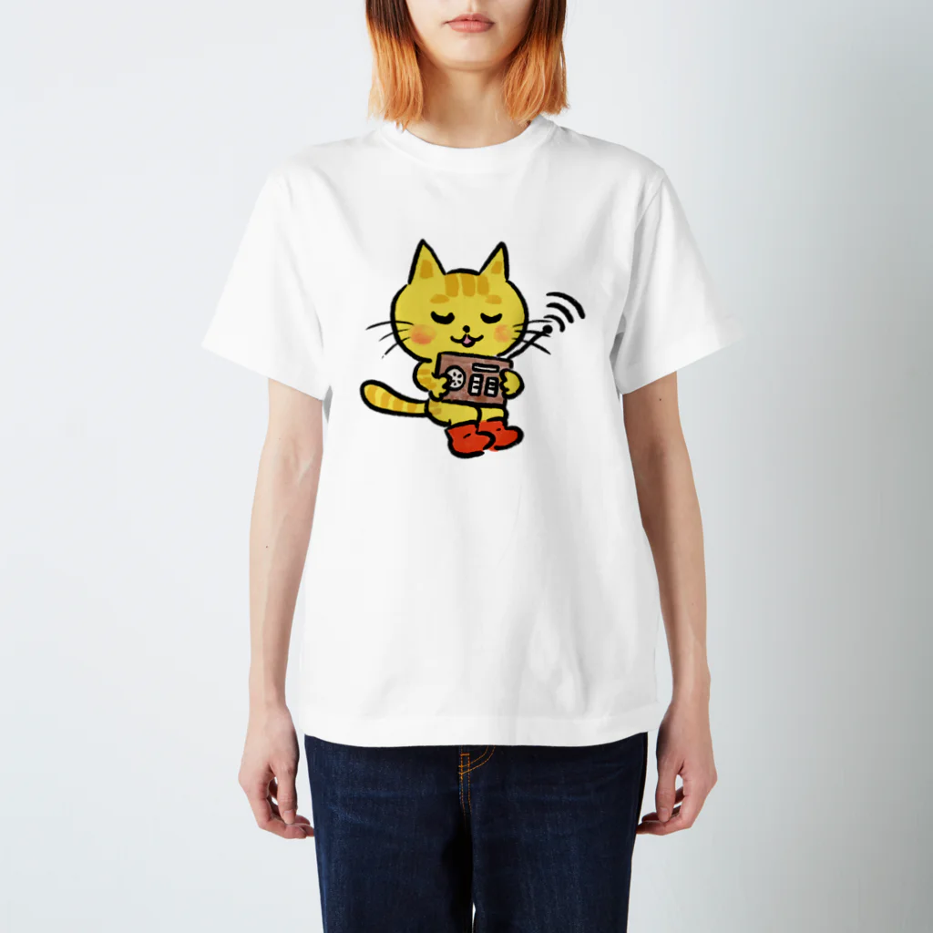 にゃんぴーのカラーのにゃんぴー Regular Fit T-Shirt