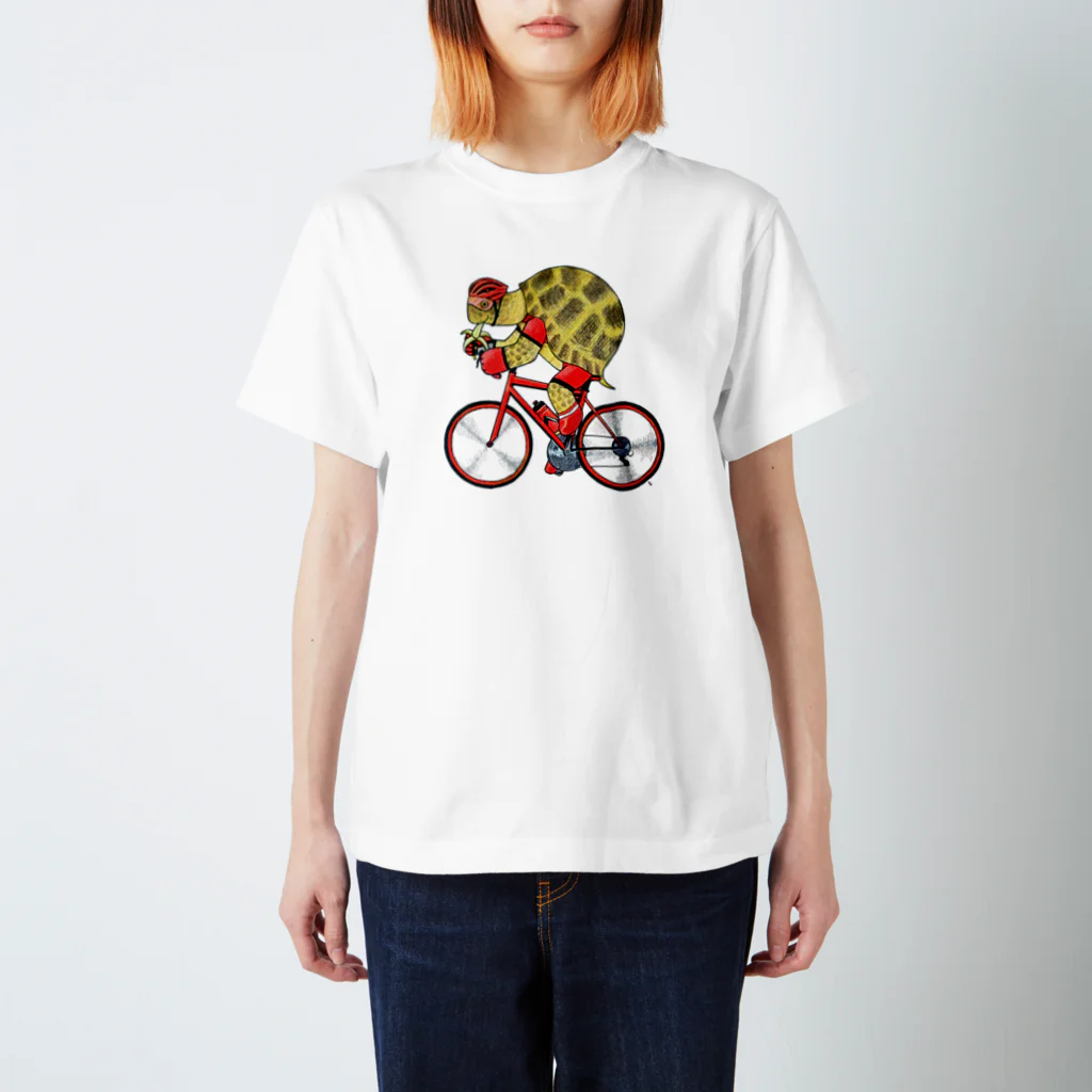 segasworksのカメの自転車乗り スタンダードTシャツ