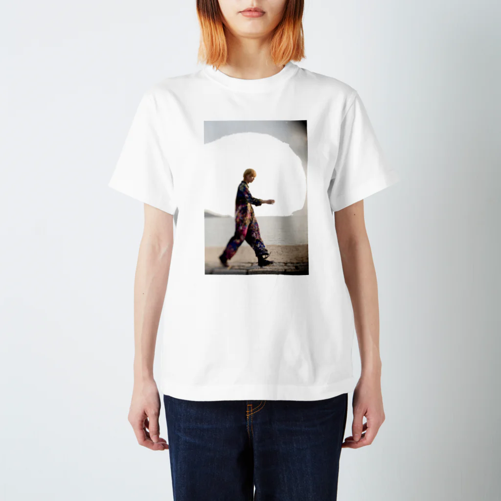 Ryuichi Matsuokaの「アートと歩いていく」Tシャツ スタンダードTシャツ