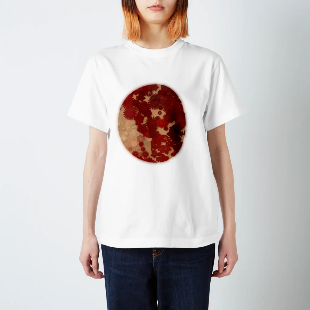 pianocurve DesignのMoon face designed with summer flowers No.17 スタンダードTシャツ