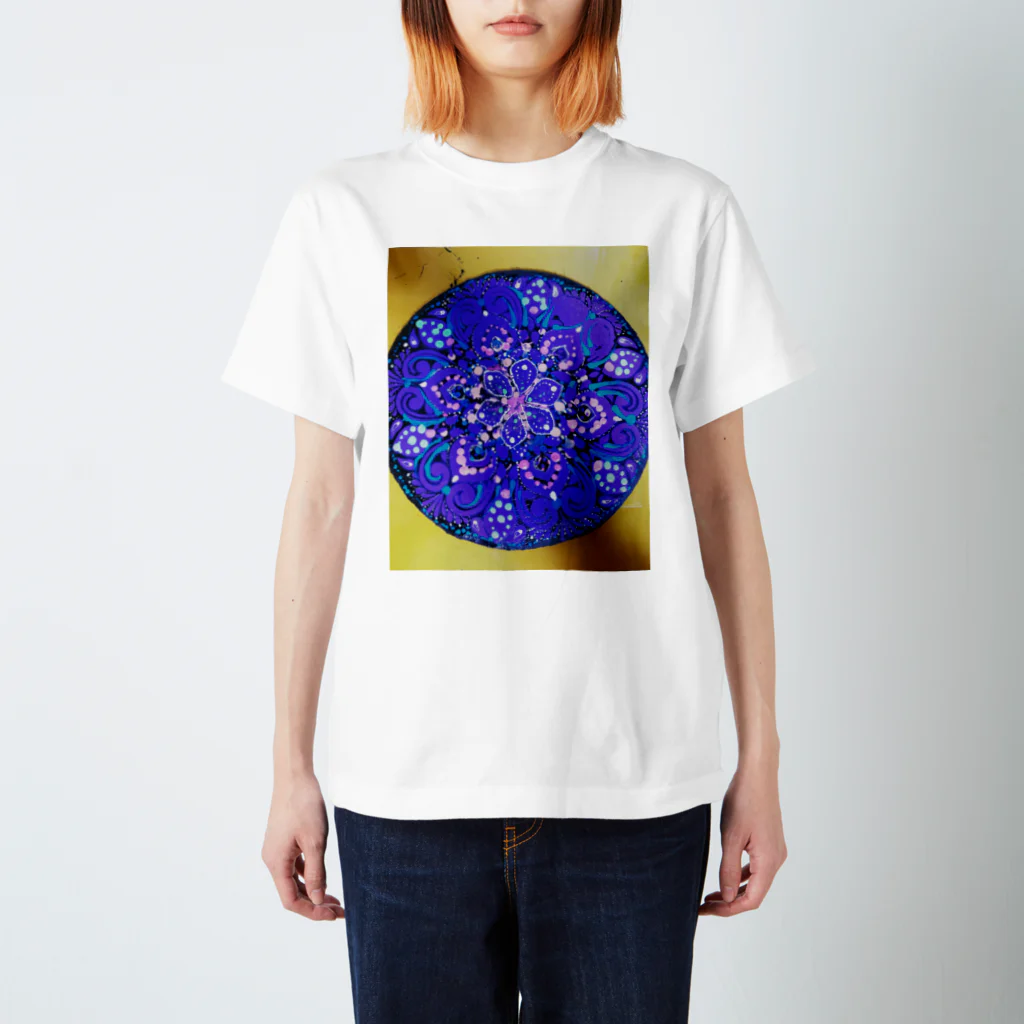 ブリエラモのお花の世界 Regular Fit T-Shirt