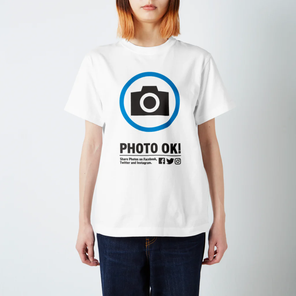 変なTシャツの人のPHOTO OK スタンダードTシャツ