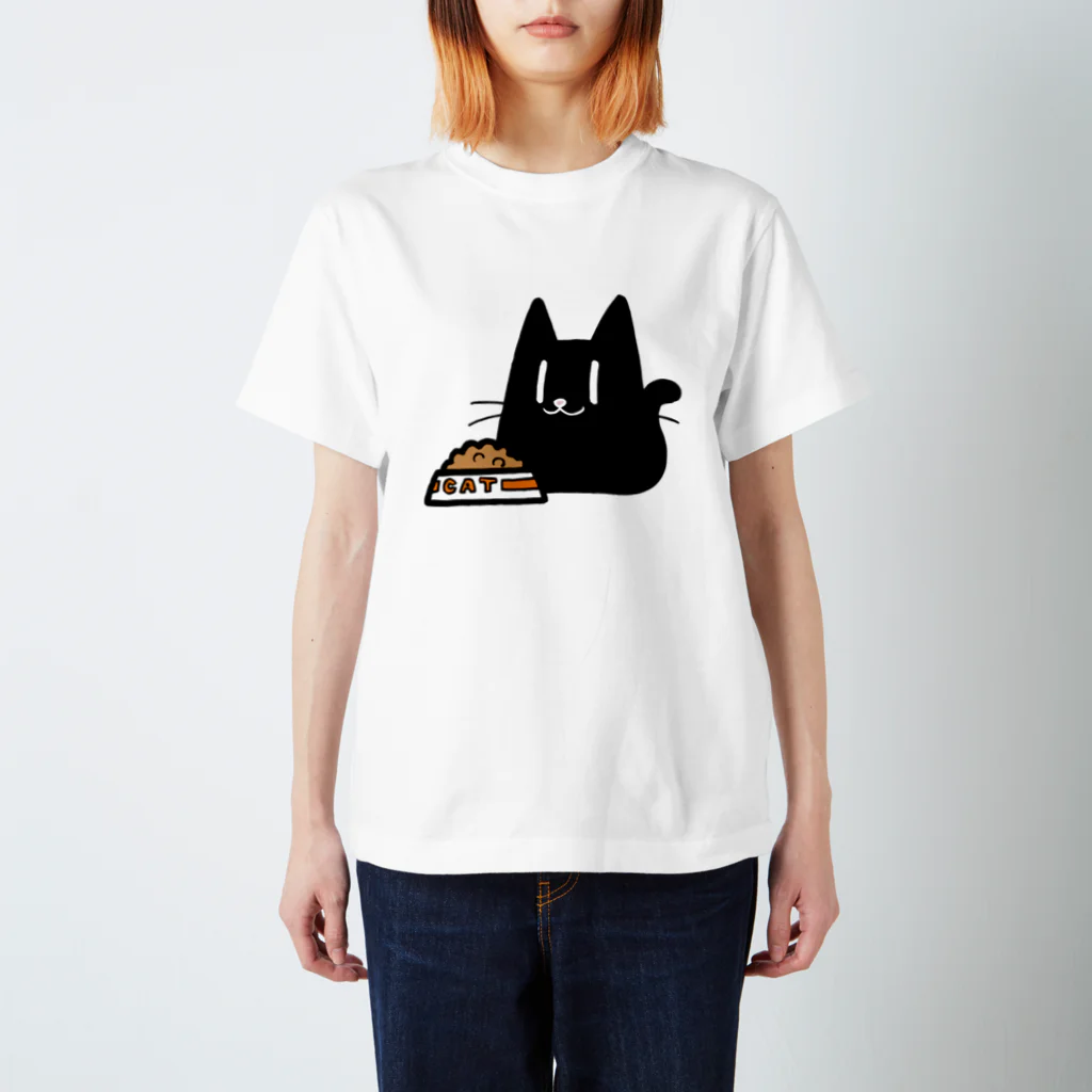 SHUNROの黒ネコ05 Regular Fit T-Shirt