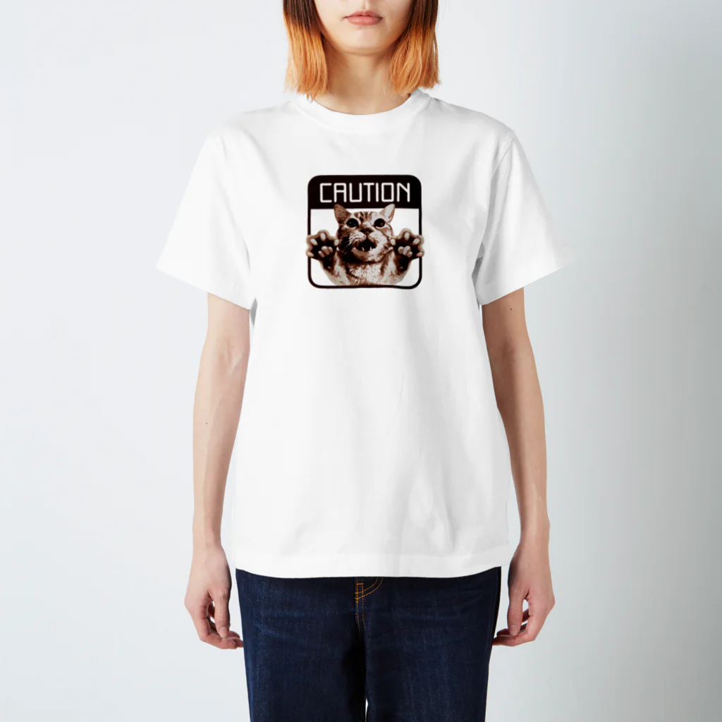 はまねこ☆雑貨店のCAUTION  Regular Fit T-Shirt