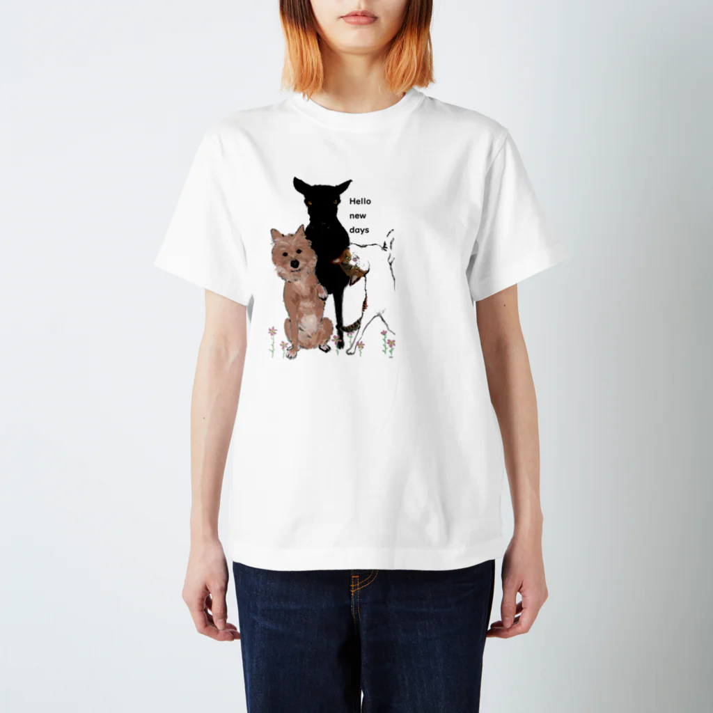 chipahkoのHello new daysⅡ Regular Fit T-Shirt