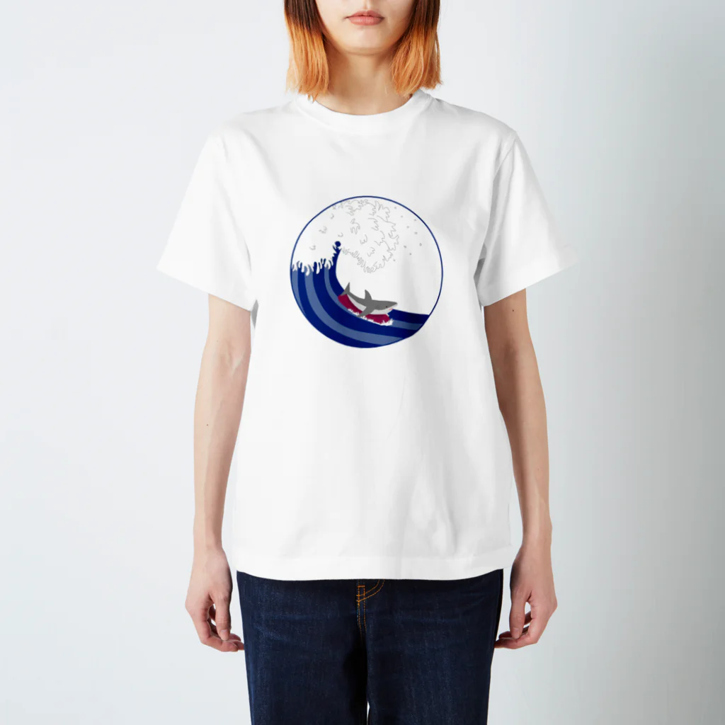 Mrs.Bean/ミセスビーンのサメサーファー Regular Fit T-Shirt