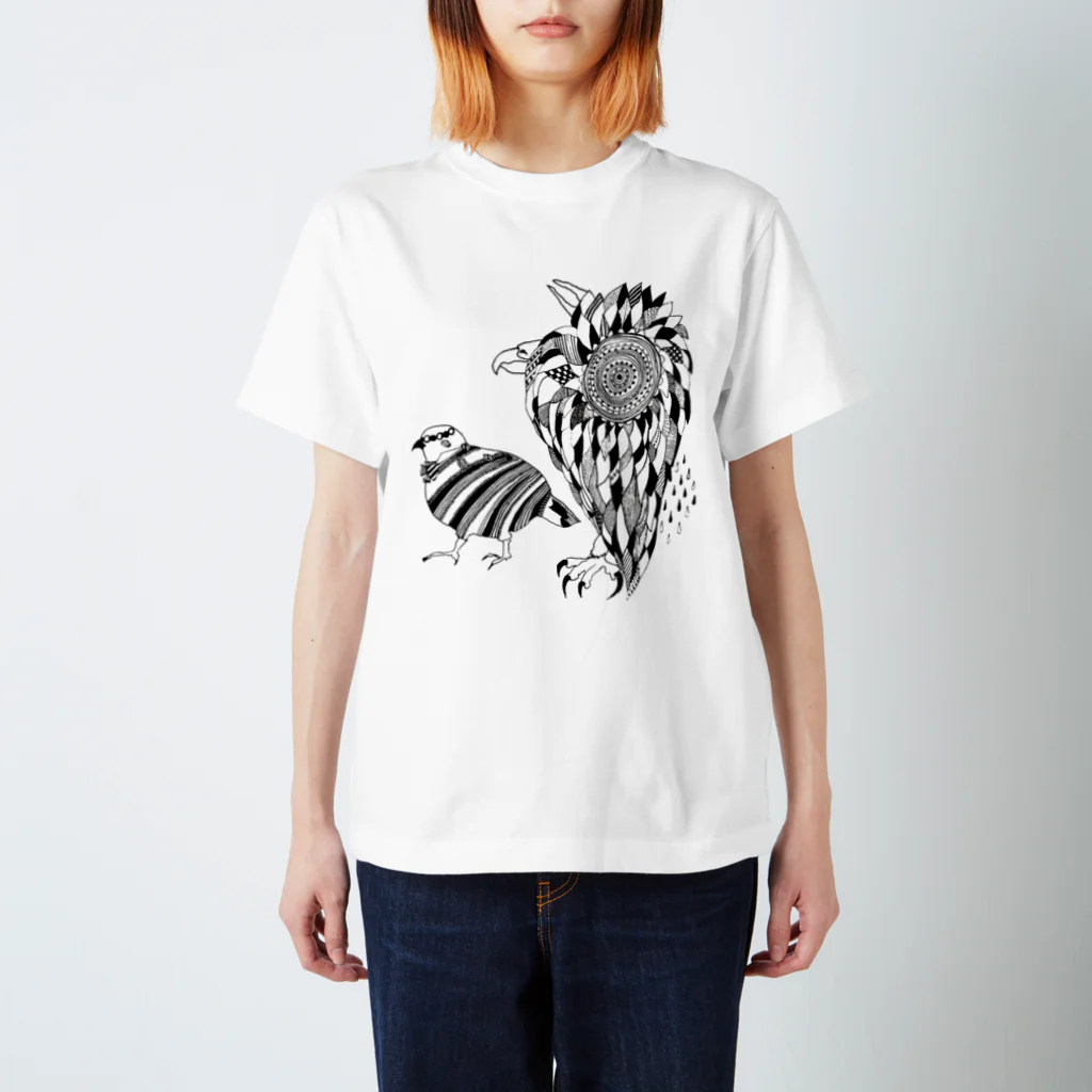 オガサワラミチの猛禽類？ スタンダードTシャツ