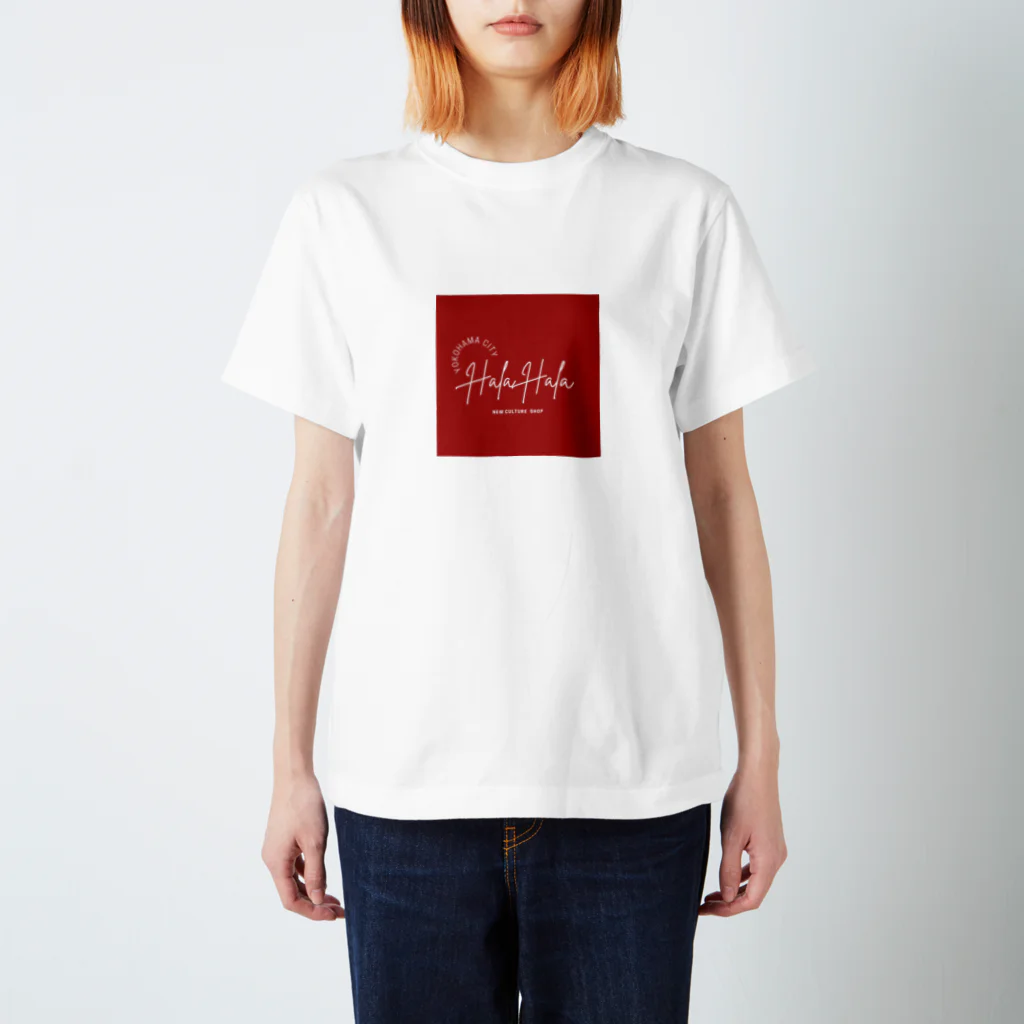  『Hala Hala』のHala Hala Regular Fit T-Shirt