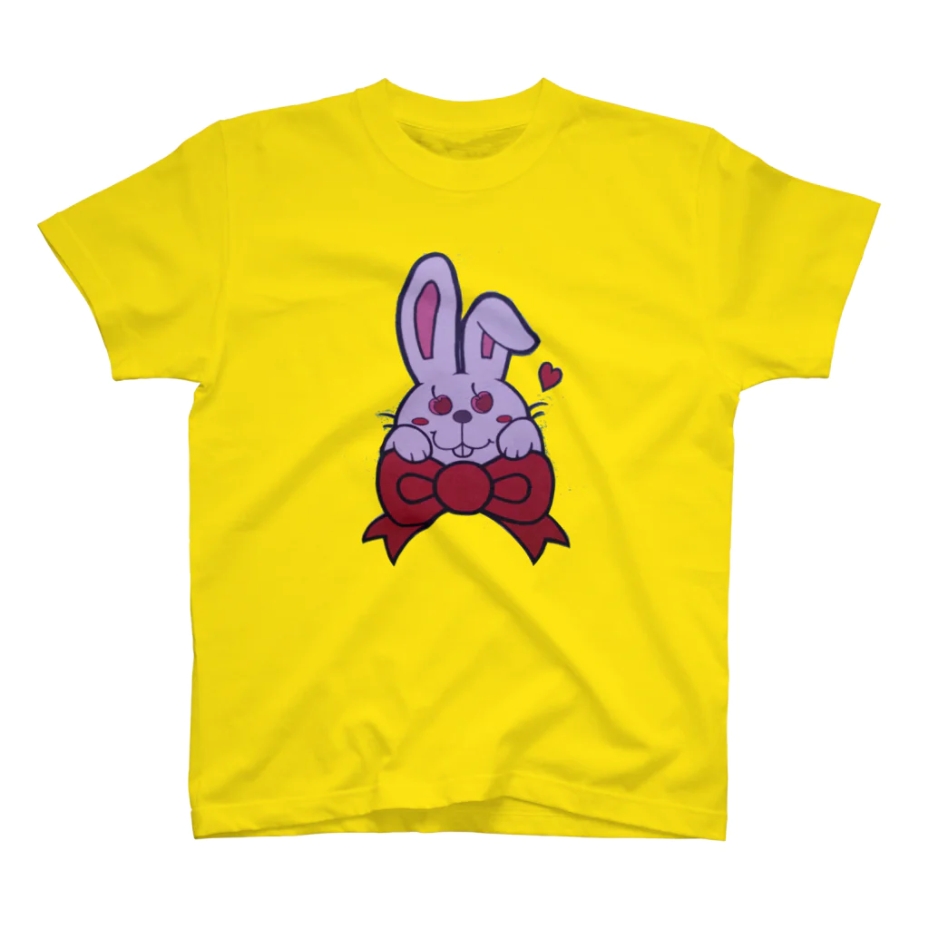 Yukiko TerasawaのCherry-eyes rabbit Regular Fit T-Shirt