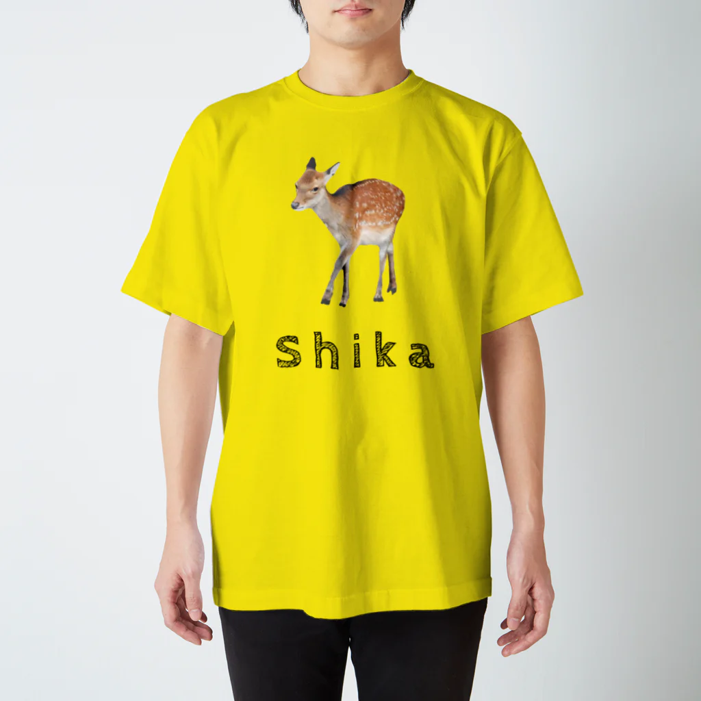 いきもの大好き！ほほえみフレンズのシカのおさんぽ スタンダードTシャツ