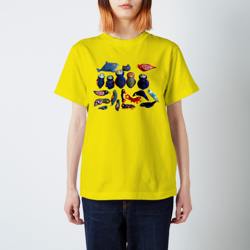 suzuejyaの刺繍マスコットわらわらわら Regular Fit T-Shirt