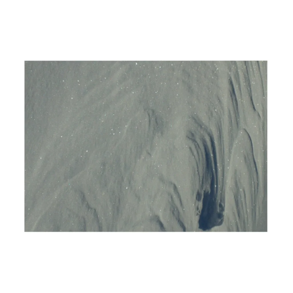 空屋　sorayakusakaの201602060941000 雪原の風紋 吸着ポスターの横向き
