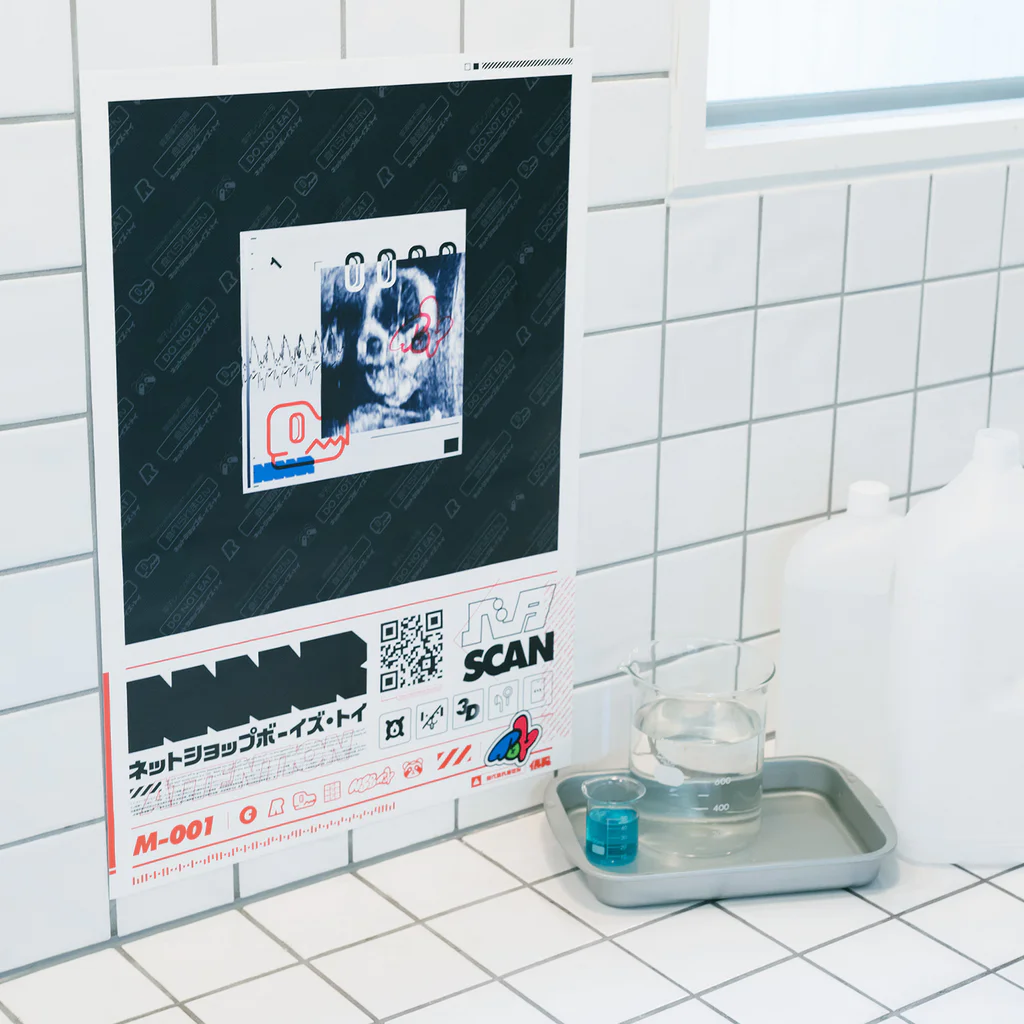 オリジナル工房プリントンの紀州犬 イラスト吸着ポスターA4~A2サイズ 吸着ポスターをタイルに貼った場合