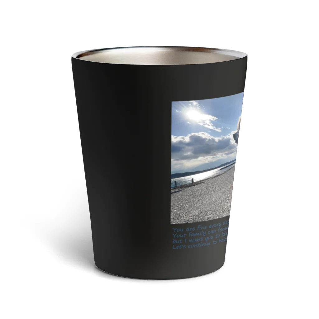 元気すぎるポメラニアンチップのA man who looks good in the sea Chip Thermo Tumbler