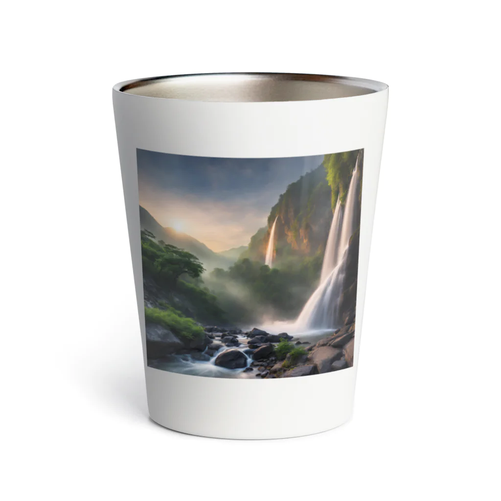 TechArtWorkGalleryの夜明けの滝と山々の美しい自然風景 Thermo Tumbler